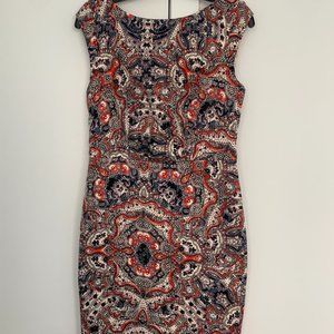 The Limited Knee Length Work Dress (Size 2)